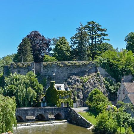 Le Refuge Des Alpes Mancelles Lägenhet Fresnay-sur-Sarthe Exteriör bild